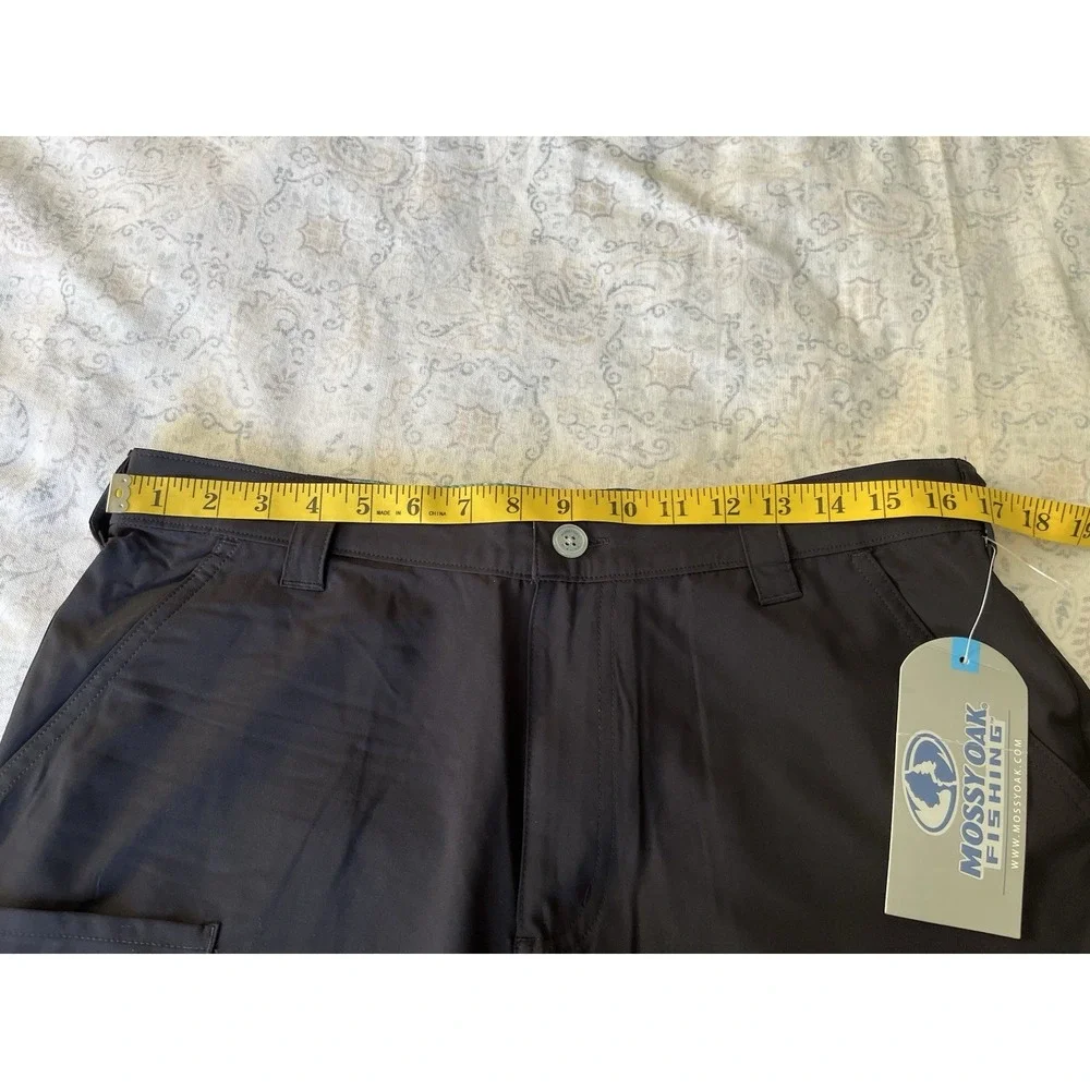 Mossy Oak Men's Fishing Stretch Cargo Shorts Size‎ L Black Pockets Elastic Waist